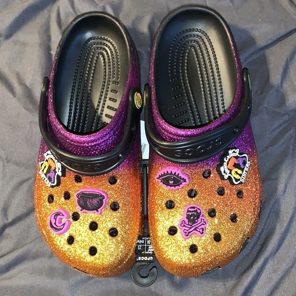 CROCS Classic Disney Hocus Pocus Clog - Picture 2 of 13